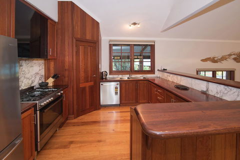 The Farmhouse - Accommodation Sunshine Coast 22