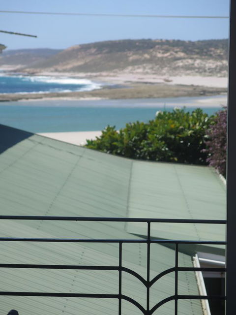 Kalbarri Riverfront Unit - Accommodation Sunshine Coast 5