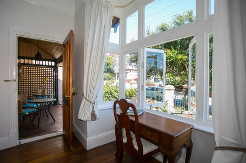 Danum House - Accommodation Sunshine Coast 14