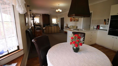 Daisy Cottage - Accommodation Sunshine Coast 20