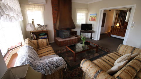 Daisy Cottage - Accommodation Sunshine Coast 24