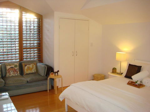 Fremantle Beach Studio - Accommodation Sunshine Coast 10