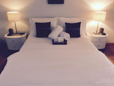 Fremantle Beach Studio - Accommodation Sunshine Coast 9