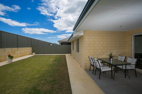 Indian Ocean Retreat - Accommodation Sunshine Coast 24