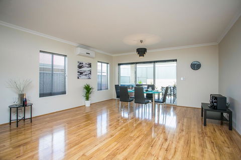 Indian Ocean Retreat - Accommodation Sunshine Coast 9