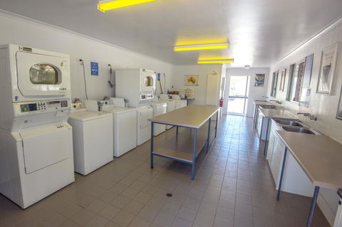 RAC Exmouth Cape Holiday Park - Accommodation Sunshine Coast 14