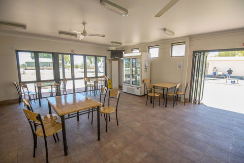 RAC Exmouth Cape Holiday Park - Accommodation Sunshine Coast 22