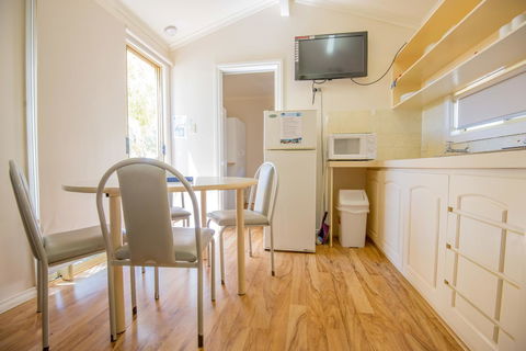 RAC Exmouth Cape Holiday Park - Accommodation Sunshine Coast 3