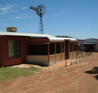 Bindoon's Windmill Farm - Accommodation Sunshine Coast