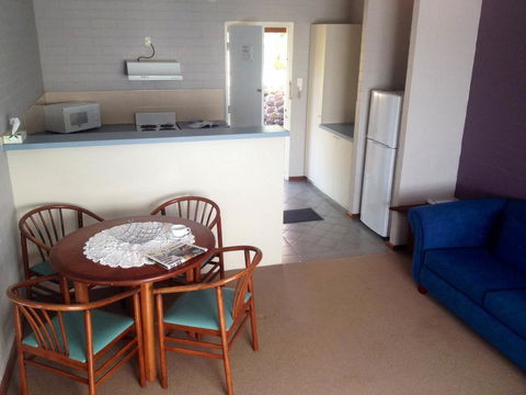 Bremer Bay Resort - Accommodation Sunshine Coast 4