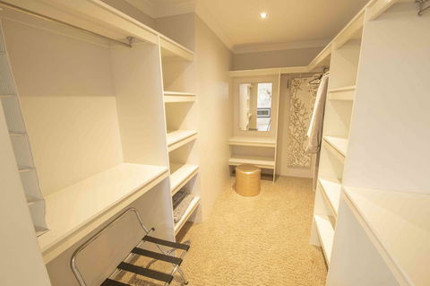 Magnificent Beach Retreat - Accommodation Sunshine Coast 9