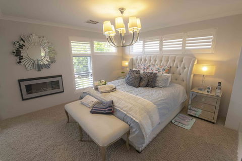 Magnificent Beach Retreat - Accommodation Sunshine Coast 3