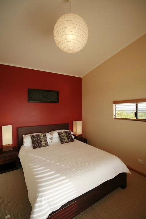 Redgate Beach Escape - Accommodation Sunshine Coast 5