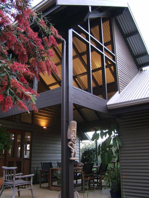 DESIGNER'S STUDIO - Accommodation Sunshine Coast 1