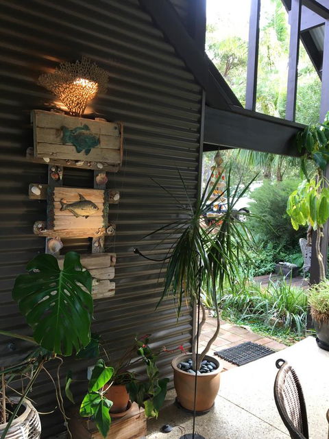 DESIGNER'S STUDIO - Accommodation Sunshine Coast 20