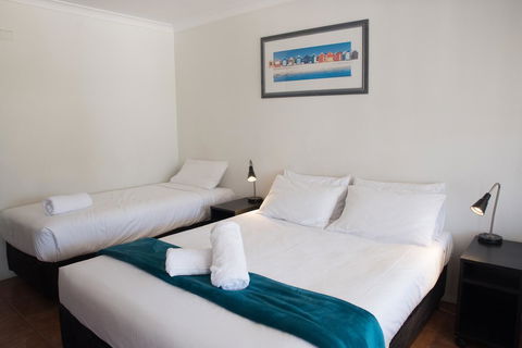 Jurien Bay Hotel Motel - Accommodation Sunshine Coast 13