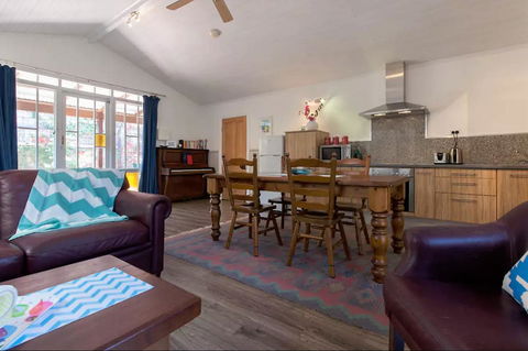 Laneway Studio, Heart Of Fremantle - Accommodation Sunshine Coast 1