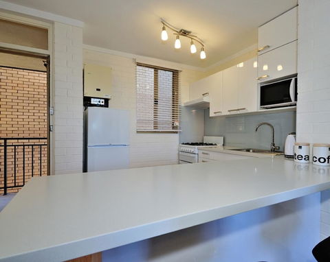 Cappuccino Delight - 1 Bedroom Central Fremantle Apartment - Accommodation Sunshine Coast 6