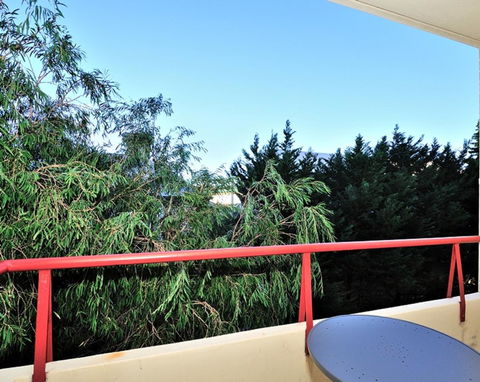 Cappuccino Delight - 1 Bedroom Central Fremantle Apartment - Accommodation Sunshine Coast 8