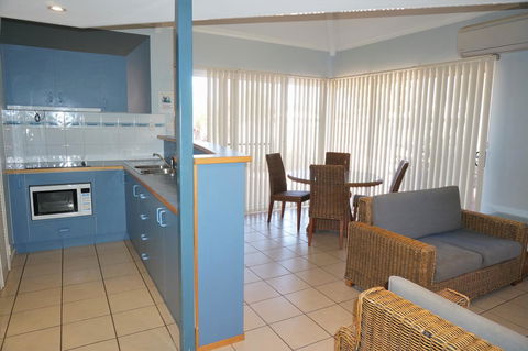 Osprey Holiday Village Unit 122 2 Bedroom - Accommodation Sunshine Coast 5