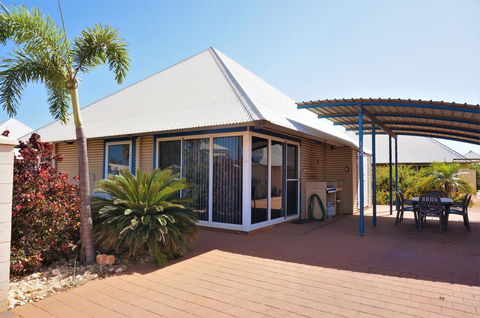 Osprey Holiday Village Unit 122 2 Bedroom - Accommodation Sunshine Coast 12