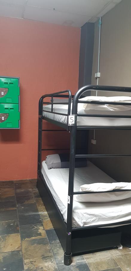 JJ's Backpackers - Accommodation Sunshine Coast 12