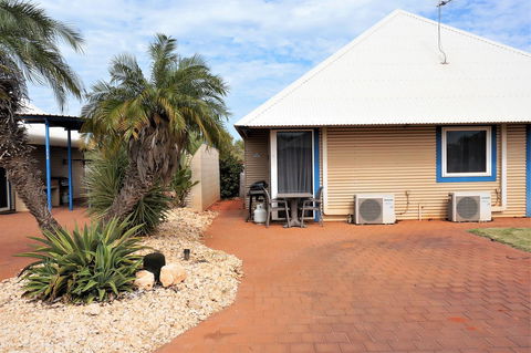 Osprey Holiday Village Unit 213 1 Bedroom - Accommodation Sunshine Coast 0