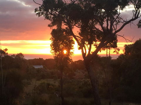 Eagle Bay House - Accommodation Sunshine Coast 10