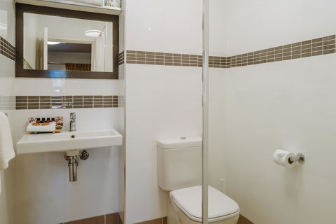 Canning Bridge Auto Lodge - Accommodation Sunshine Coast 24