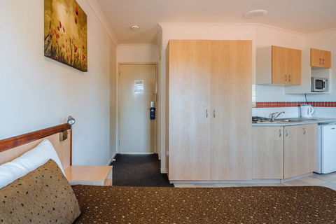 Canning Bridge Auto Lodge - Accommodation Sunshine Coast 33