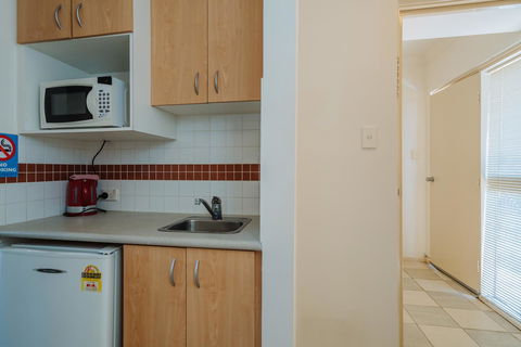 Canning Bridge Auto Lodge - Accommodation Sunshine Coast 7