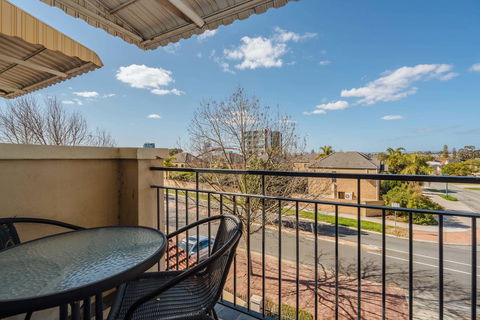 Canning Bridge Auto Lodge - Accommodation Sunshine Coast 4