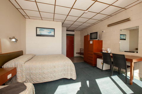 EUCLA MOTOR HOTEL - Accommodation Sunshine Coast 19