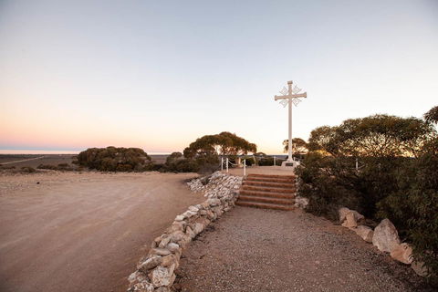 EUCLA MOTOR HOTEL - Accommodation Sunshine Coast 2