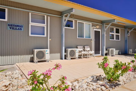 Getaway Villas Unit 389 - Accommodation Sunshine Coast 1