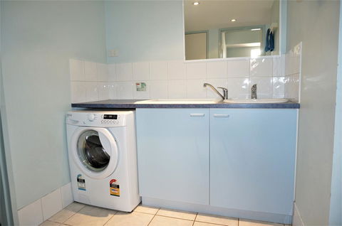 Osprey Holiday Village Unit 120 - Plenty Of Room For A Large Family - Accommodation Sunshine Coast 11