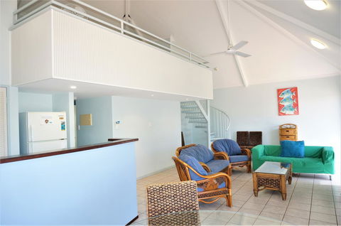 Osprey Holiday Village Unit 120 - Plenty Of Room For A Large Family - Accommodation Sunshine Coast 0