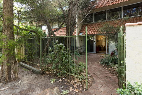 Rosalie 13 - Accommodation Sunshine Coast 15