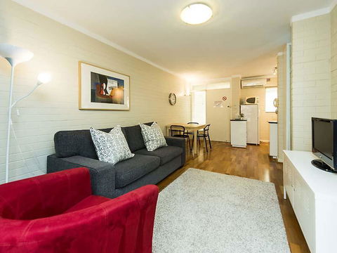 Rosalie 13 - Accommodation Sunshine Coast 8