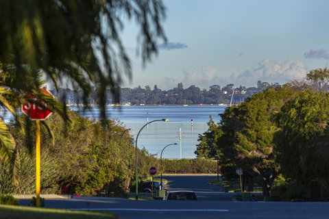 Como Executive Apartment - Accommodation Sunshine Coast 21