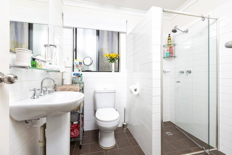 Como Executive Apartment - Accommodation Sunshine Coast 15