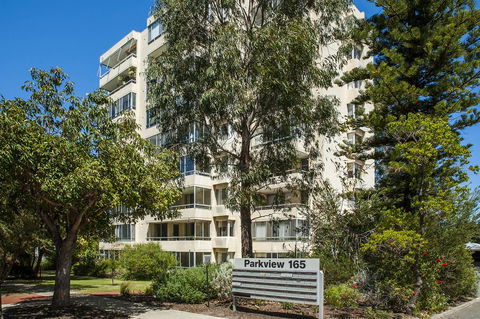 Derby 84 - Accommodation Sunshine Coast 25