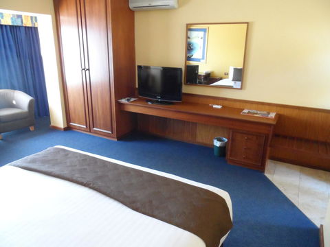 Clifton Motel & Grittleton Lodge - Accommodation Sunshine Coast 22