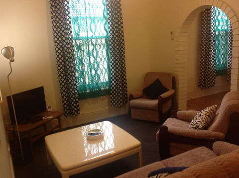 Clifton Motel & Grittleton Lodge - Accommodation Sunshine Coast 36