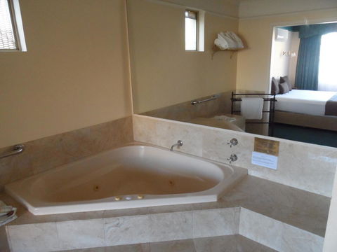 Clifton Motel & Grittleton Lodge - Accommodation Sunshine Coast 28