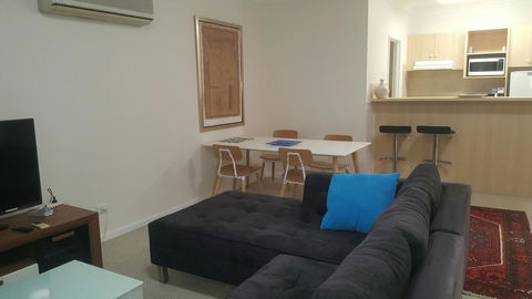 Superb 2 BR East Perth Riverside Apartment Location Comfort And Space 45 - Accommodation Sunshine Coast 4
