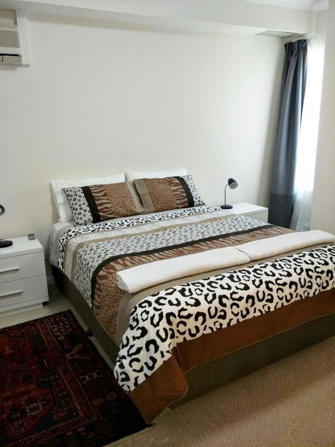 Superb 2 BR East Perth Riverside Apartment Location Comfort And Space 45 - Accommodation Sunshine Coast 13
