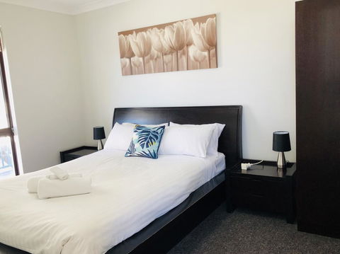 West Beach Lagoon 213 - Corner Unit! - Accommodation Sunshine Coast 4