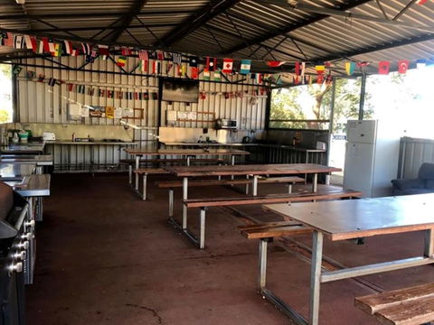 Tom Price Tourist Park - Accommodation Sunshine Coast 4