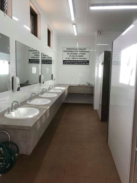 Tom Price Tourist Park - Accommodation Sunshine Coast 9